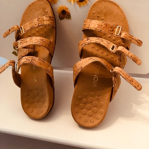 VIONIC cork adjustable sandals size 9 - Picture 7 of 8